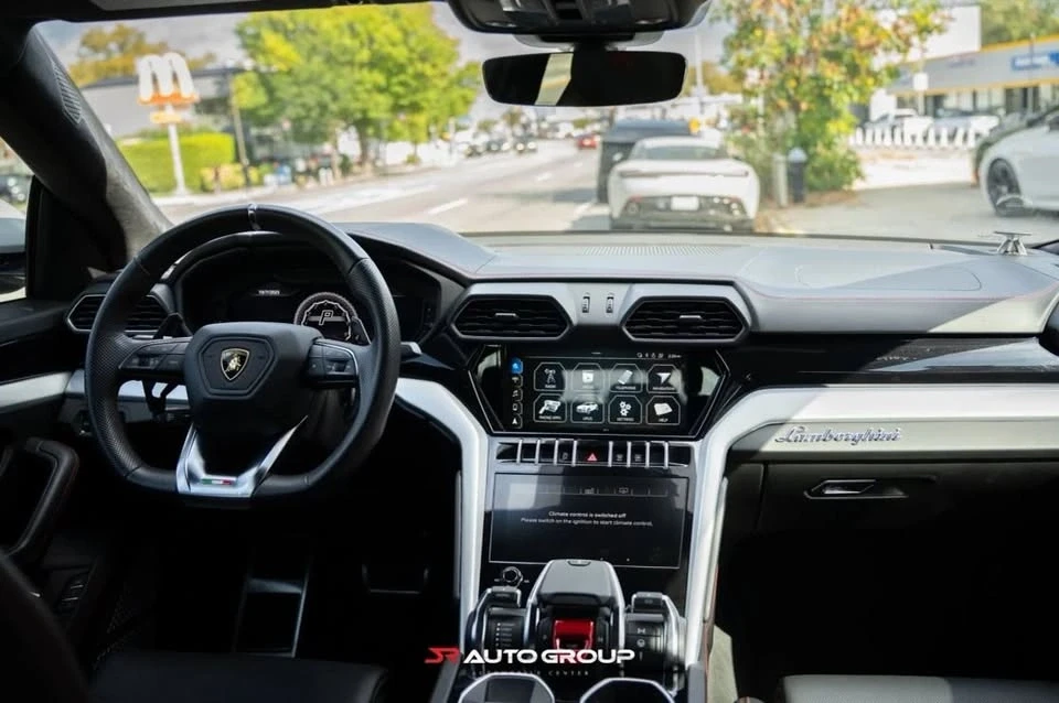 2020 Lamborghini Urus - Image 17 of 20
