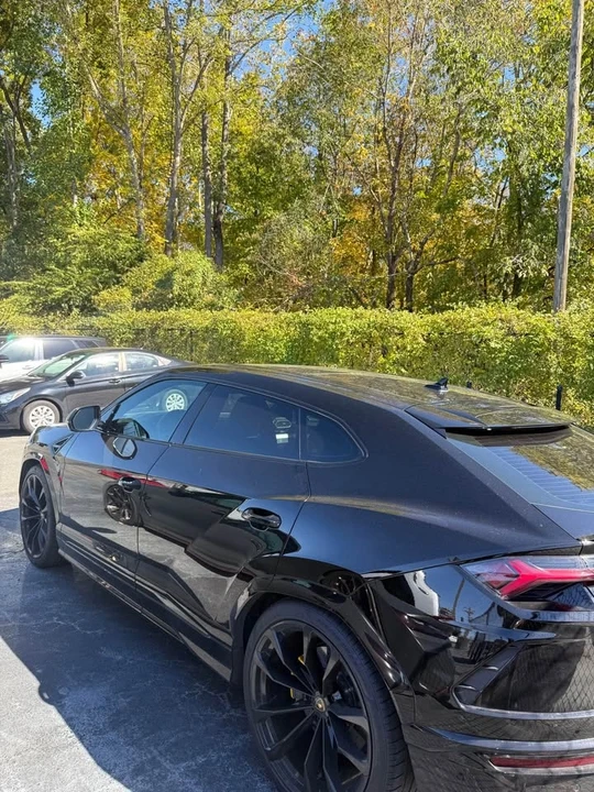 2020 Lamborghini Urus - Image 4 of 9