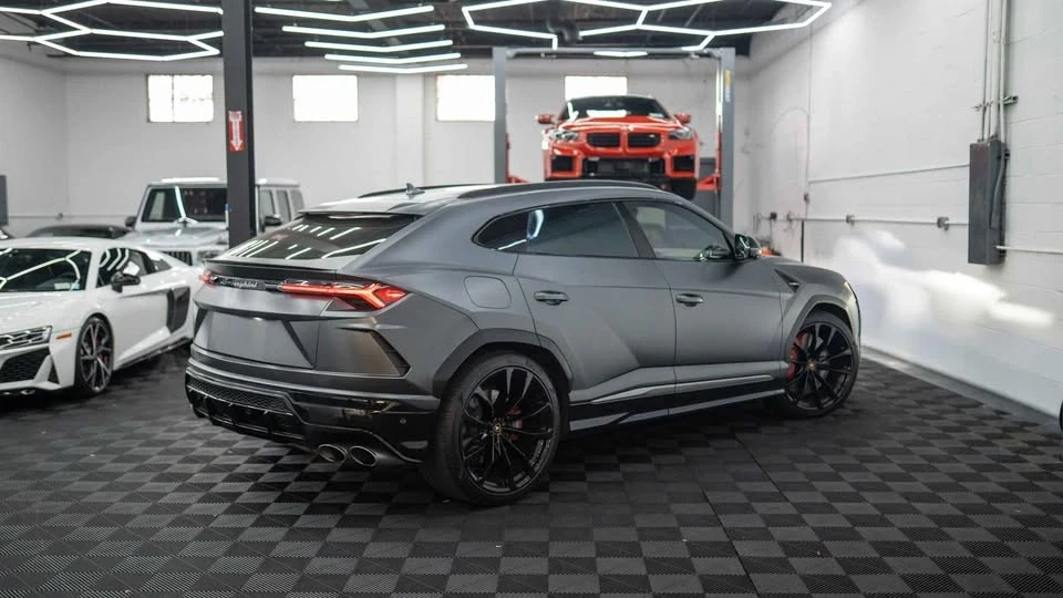 2020 Lamborghini Urus - Image 3 of 9