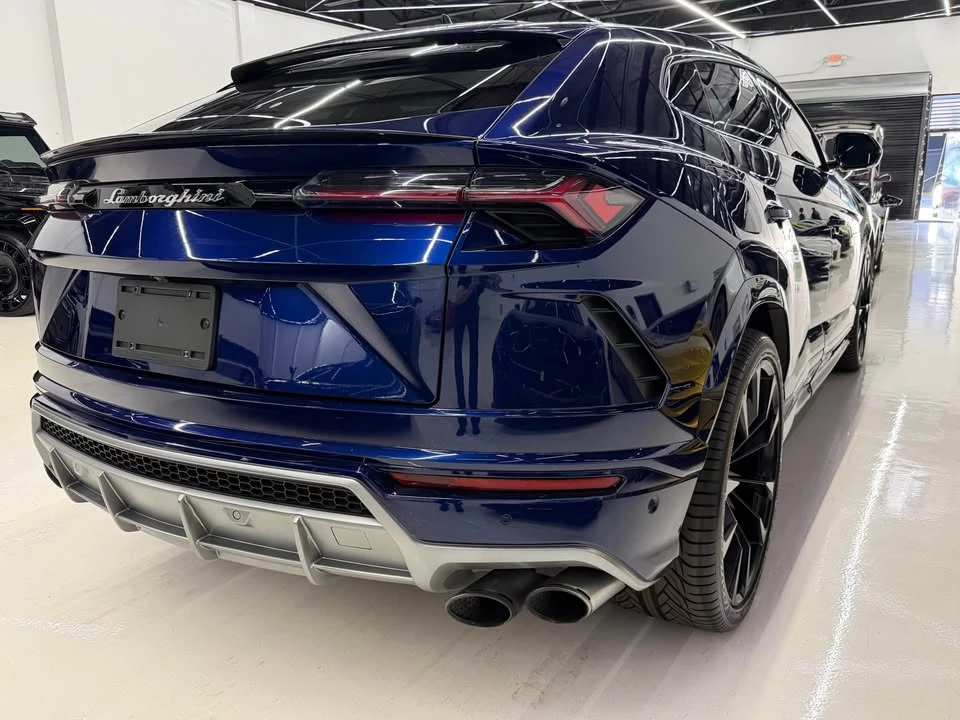 2020 Lamborghini Urus - Image 4 of 9