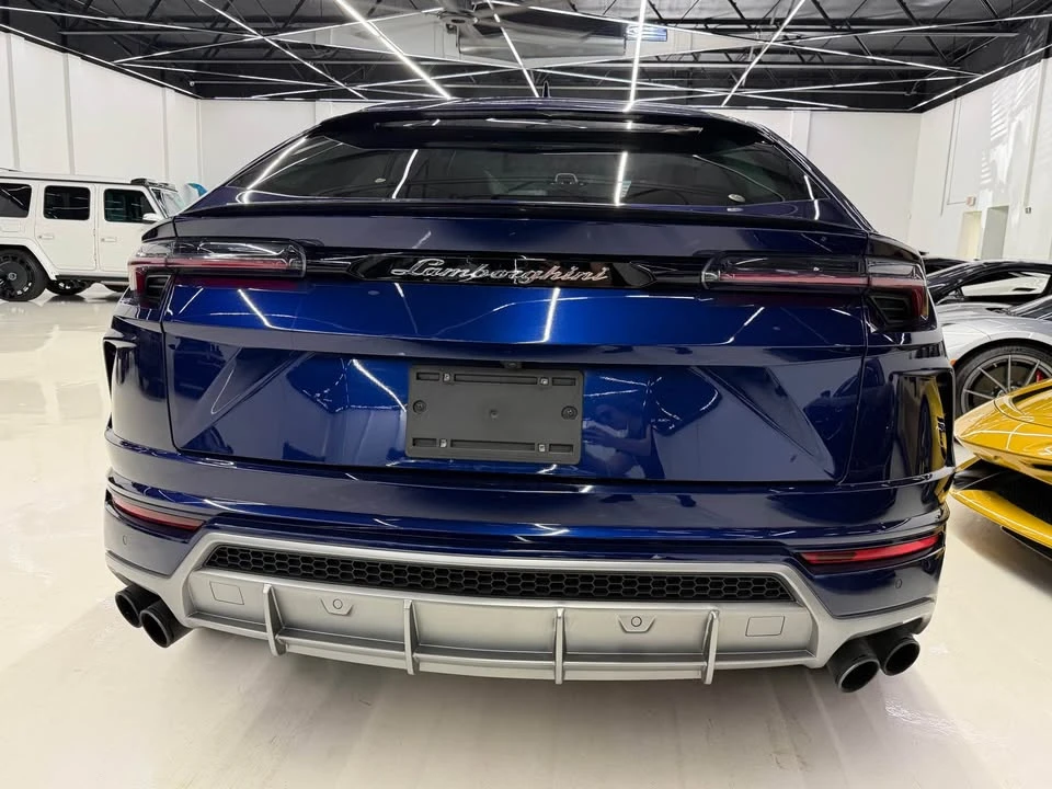 2020 Lamborghini Urus - Image 5 of 9