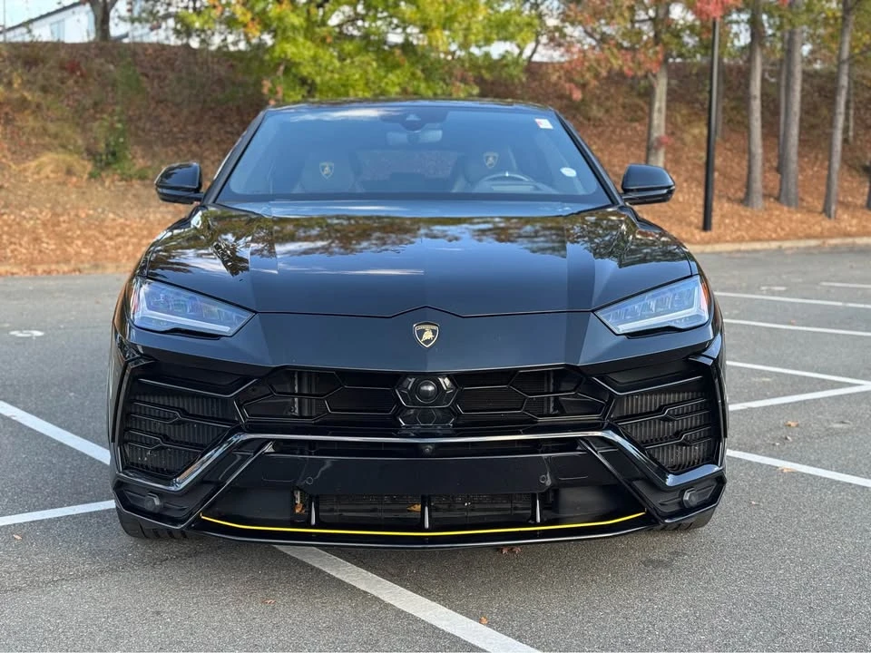 2020 Lamborghini Urus - Image 2 of 19