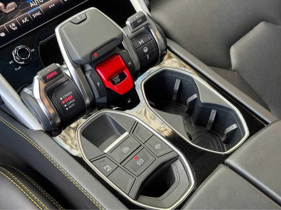 2020 Lamborghini Urus - Image 14 of 19