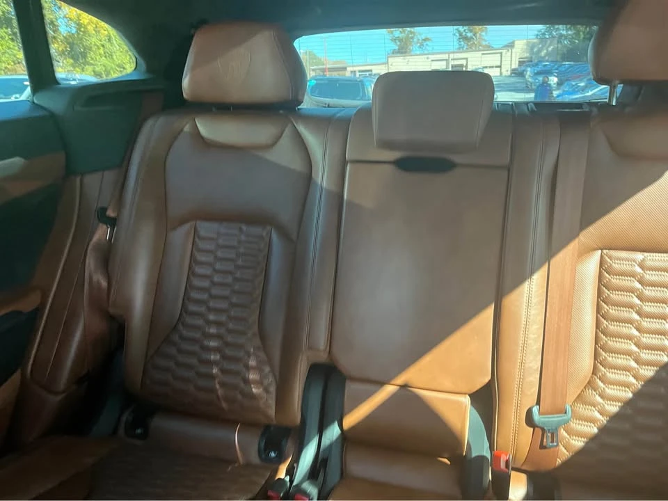 2020 Lamborghini Urus - Image 12 of 18