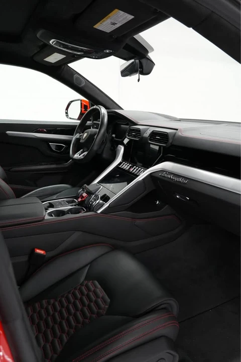 2020 Lamborghini Urus - Image 5 of 12