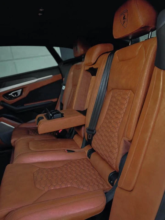 2020 Lamborghini Urus - Image 2 of 7
