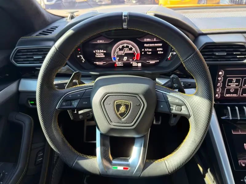 2020 Lamborghini Urus - Image 9 of 17