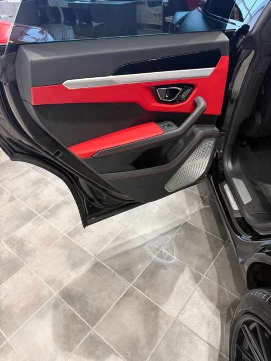 2020 Lamborghini Urus - Image 10 of 14