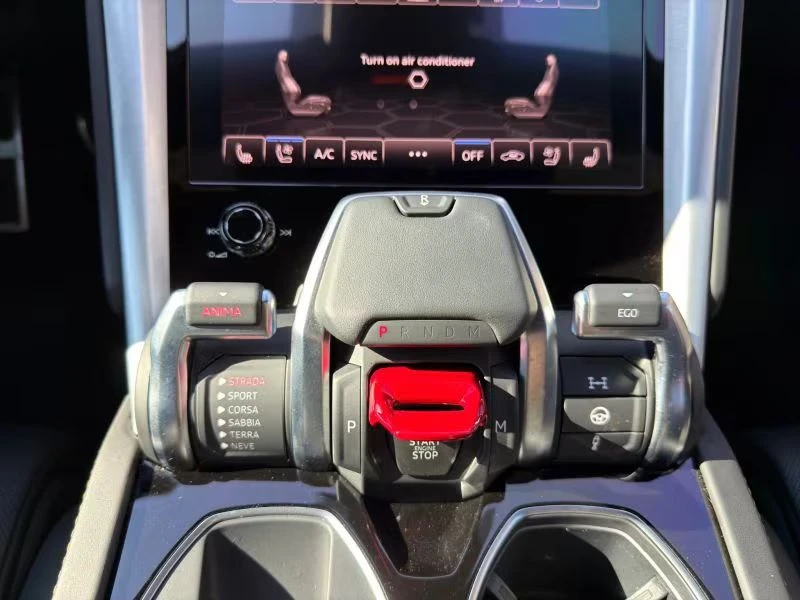 2020 Lamborghini Urus - Image 16 of 17