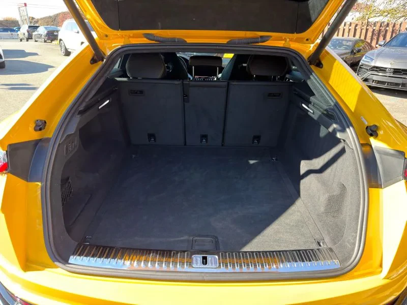 2020 Lamborghini Urus - Image 17 of 17