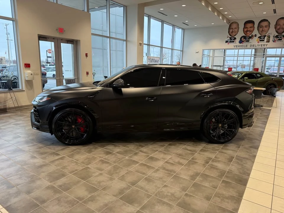 2020 Lamborghini Urus - Image 3 of 14