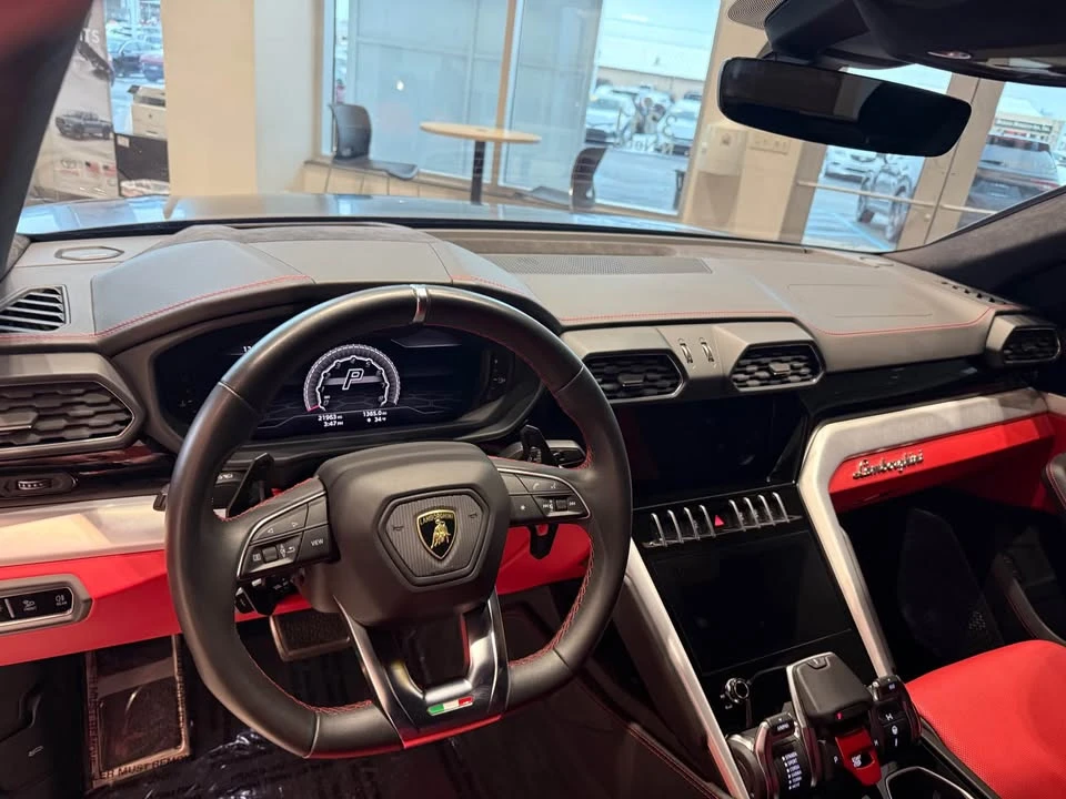 2020 Lamborghini Urus - Image 9 of 14
