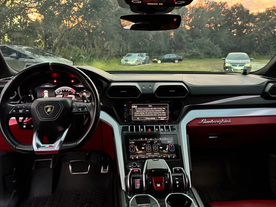 2020 Lamborghini Urus - Image 6 of 13