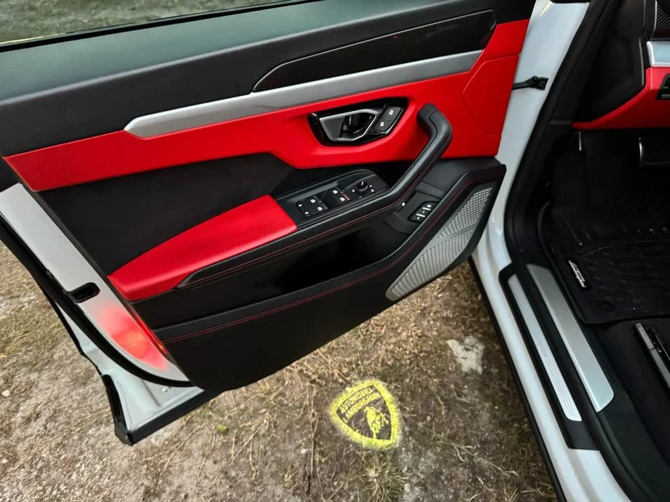 2020 Lamborghini Urus - Image 4 of 13
