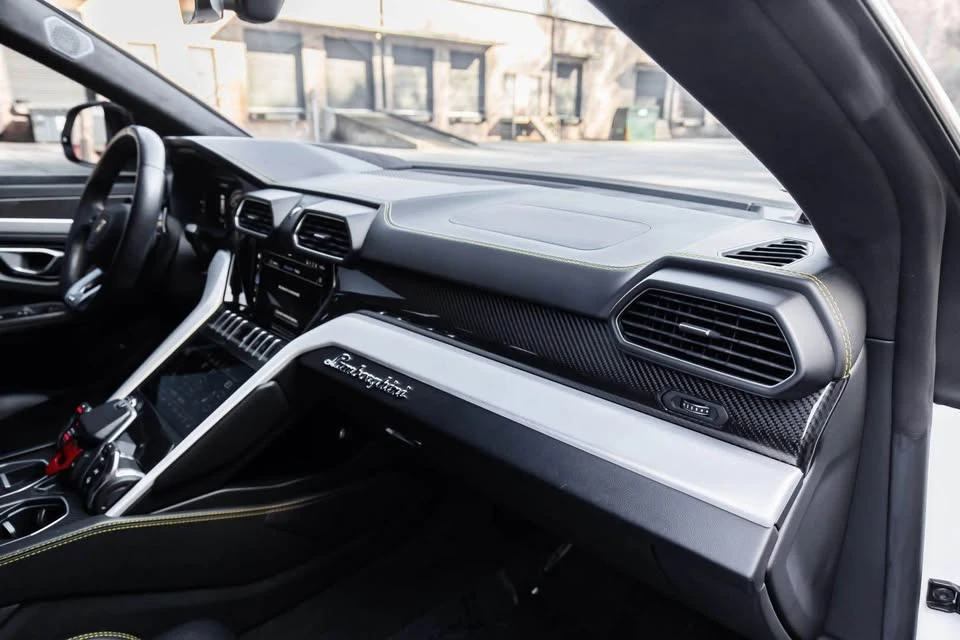 2020 Lamborghini Urus - Image 18 of 20