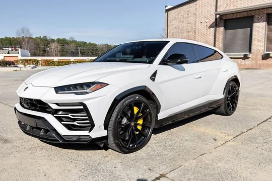 2020 Lamborghini Urus