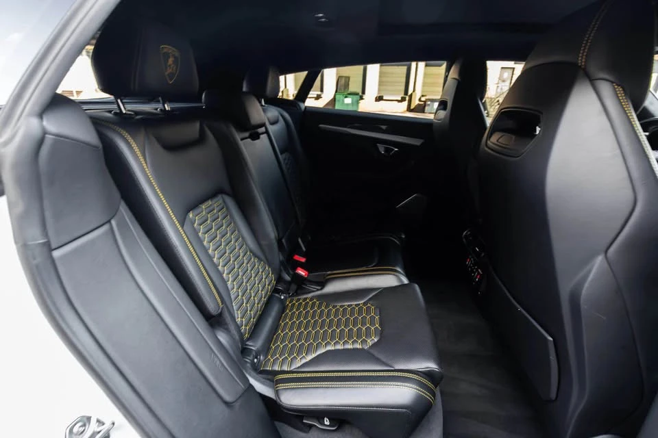 2020 Lamborghini Urus - Image 17 of 20