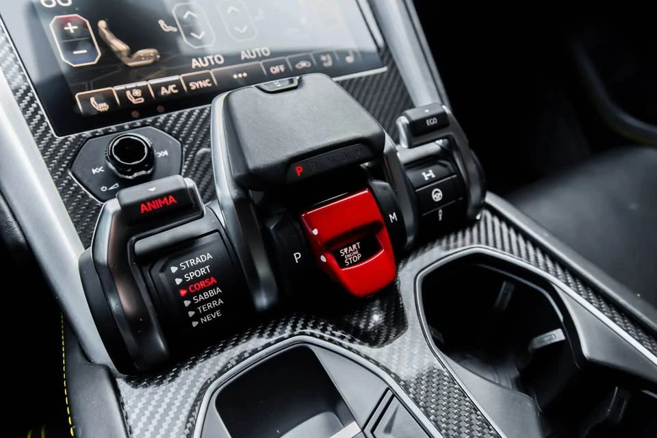 2020 Lamborghini Urus - Image 7 of 20