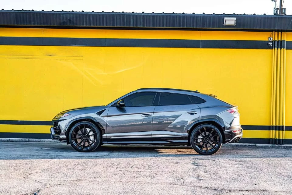 2020 Lamborghini Urus - Image 4 of 16
