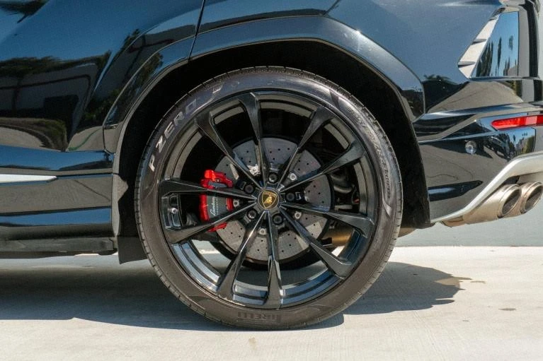 2020 Lamborghini Urus - Image 11 of 20