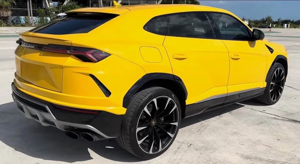 2020 Lamborghini Urus - Image 2 of 7