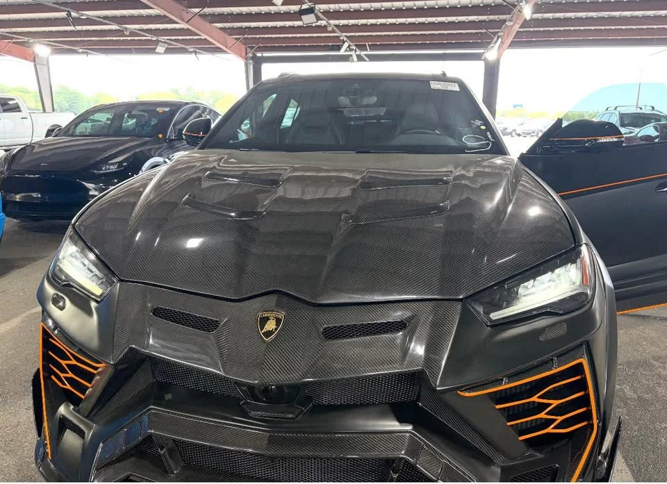 2020 Lamborghini Urus - Image 3 of 5