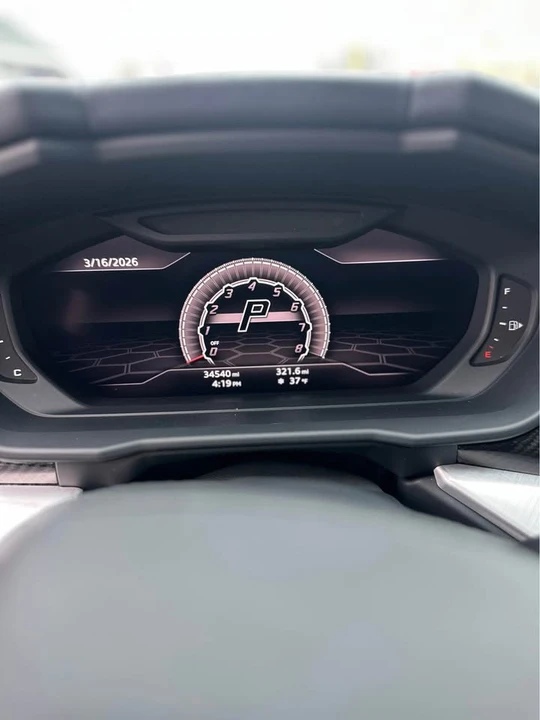 2020 Lamborghini Urus - Image 9 of 10