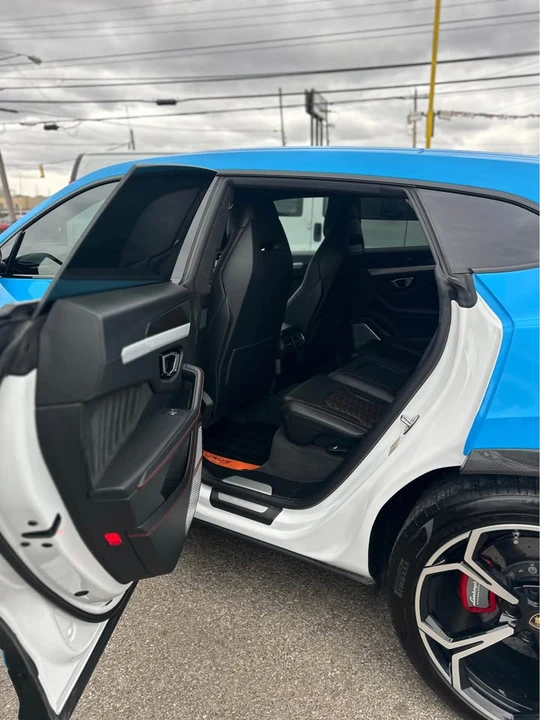2020 Lamborghini Urus - Image 4 of 10