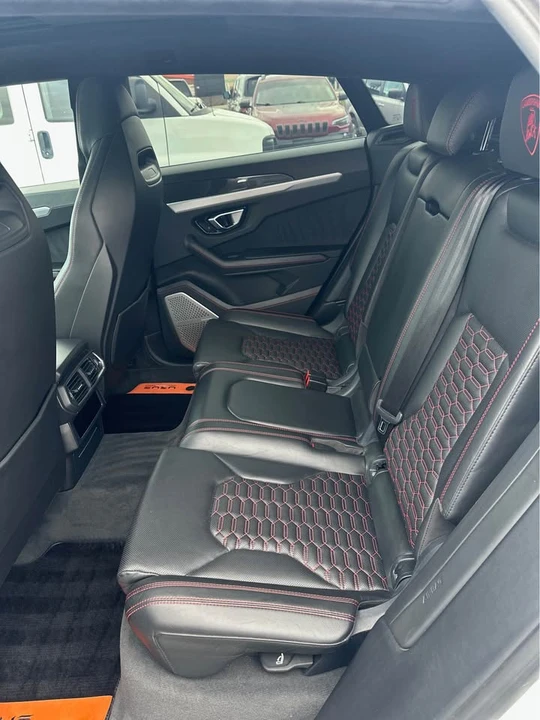 2020 Lamborghini Urus - Image 6 of 6