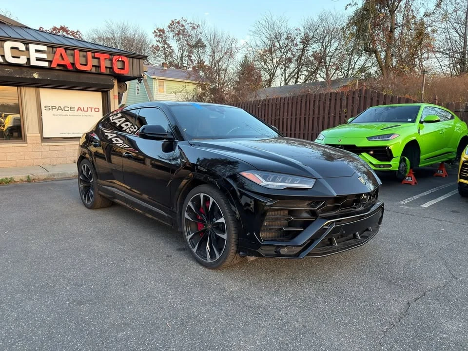 2020 Lamborghini Urus - Image 3 of 9