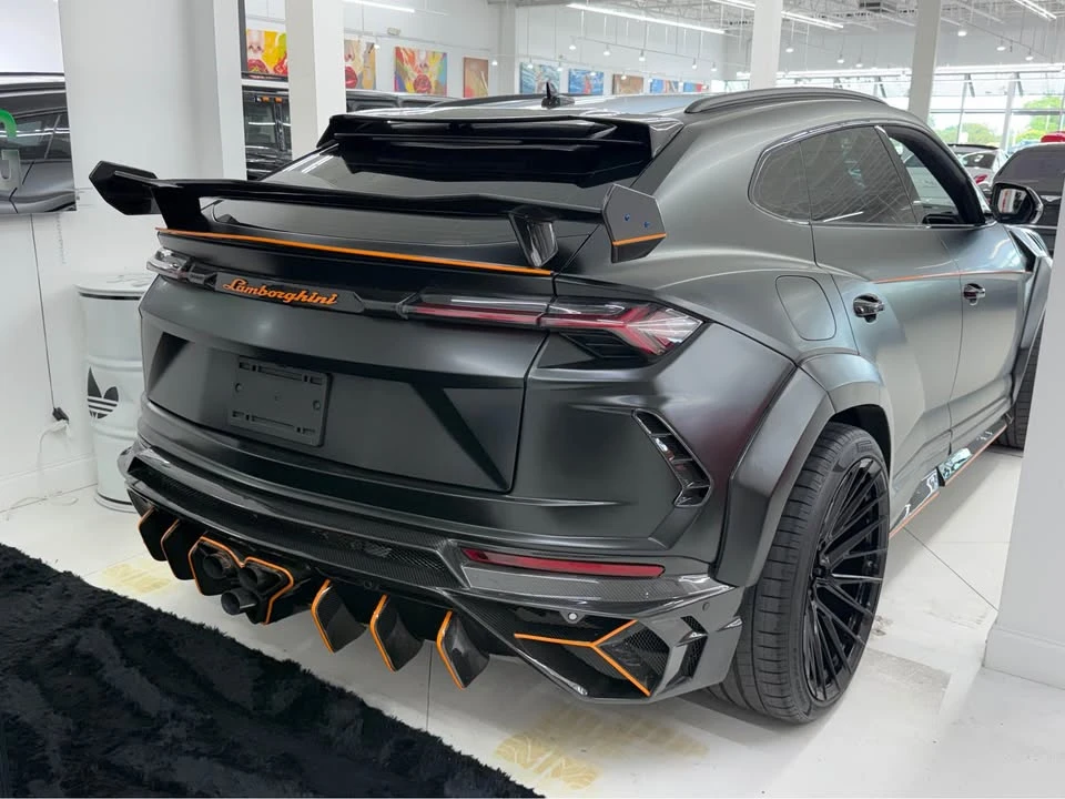 2020 Lamborghini Urus - Image 7 of 11