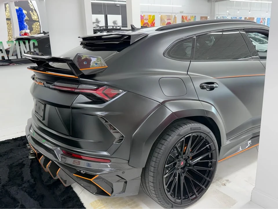 2020 Lamborghini Urus - Image 4 of 11