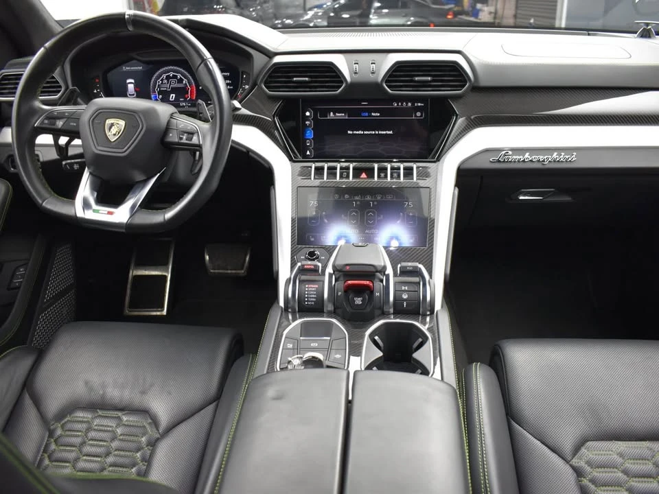 2020 Lamborghini Urus - Image 13 of 20