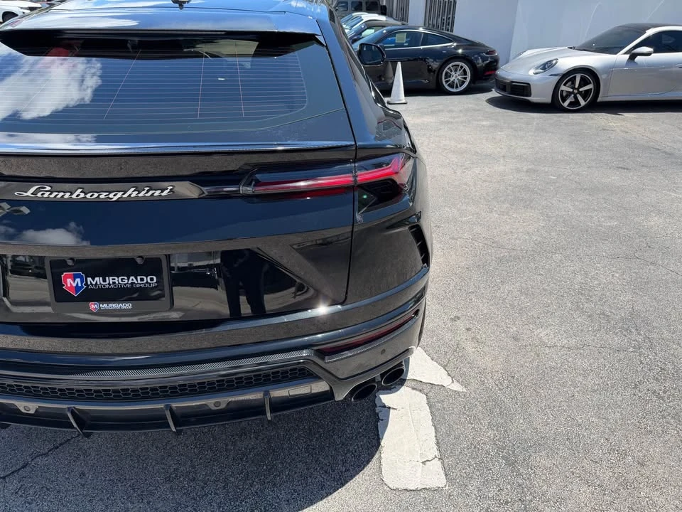 2020 Lamborghini Urus - Image 4 of 11