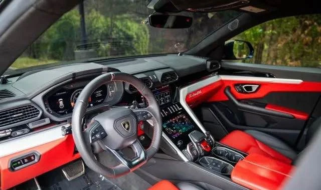 2020 Lamborghini Urus - Image 8 of 19