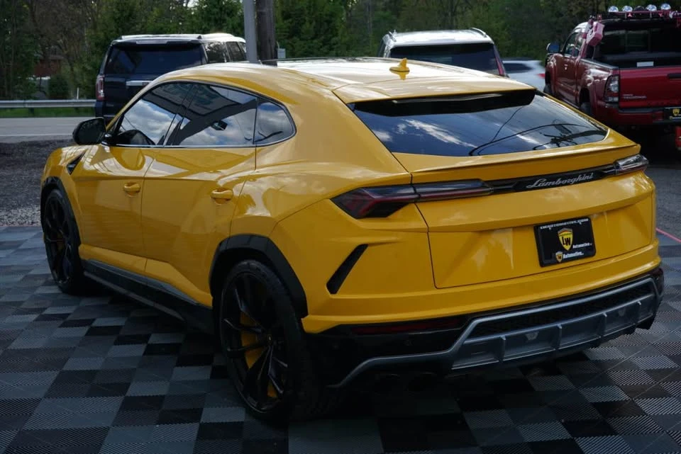 2020 Lamborghini Urus - Image 4 of 20