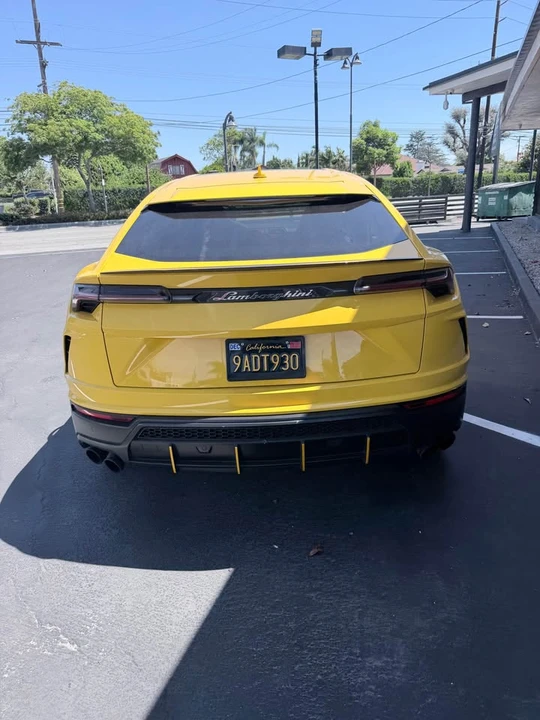 2020 Lamborghini Urus - Image 4 of 6