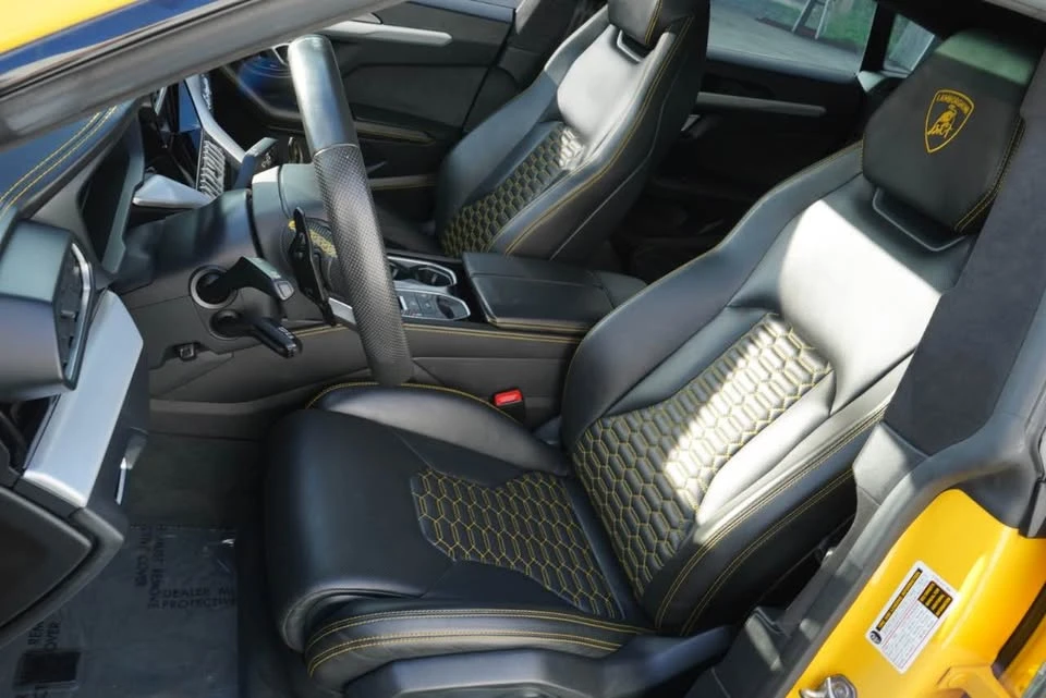 2020 Lamborghini Urus - Image 8 of 20
