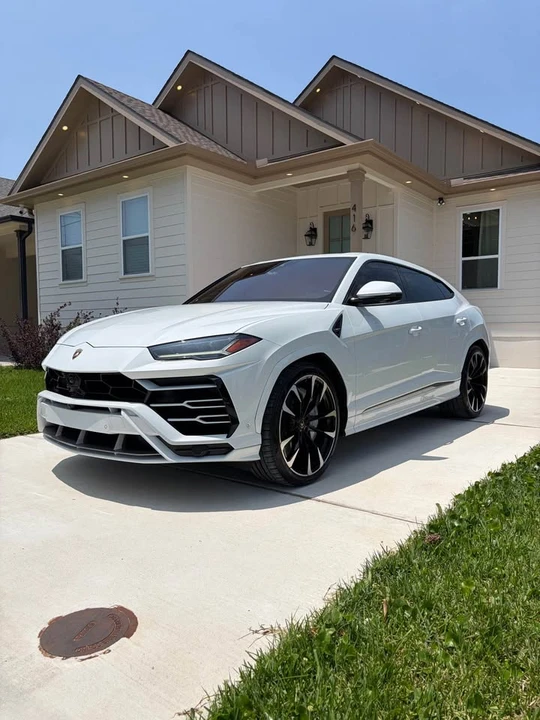 2020 Lamborghini Urus - Image 5 of 7