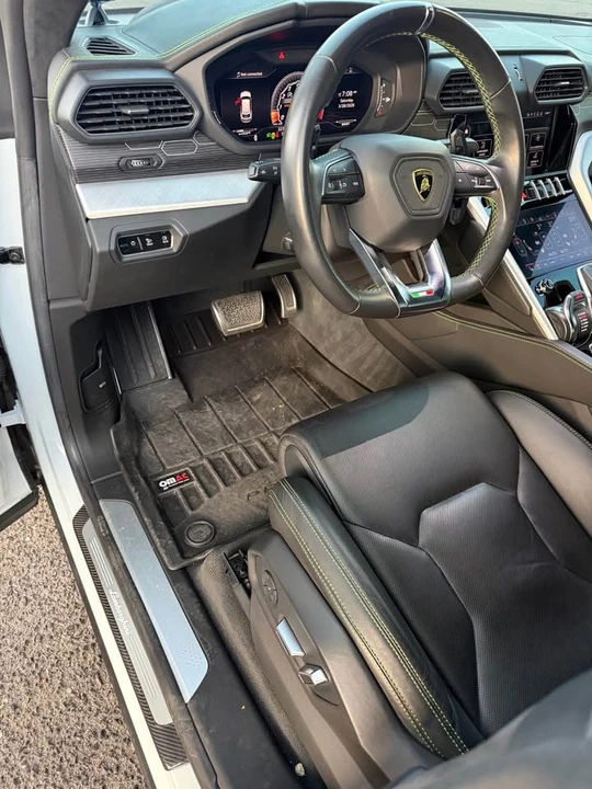 2020 Lamborghini Urus - Image 11 of 14