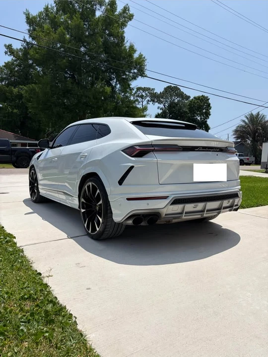 2020 Lamborghini Urus - Image 3 of 7