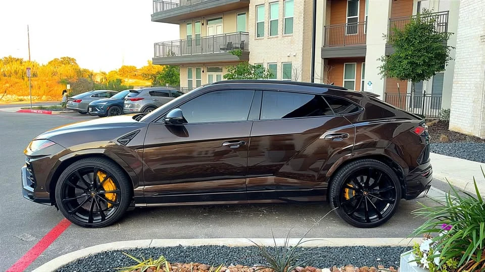 2020 Lamborghini Urus - Image 3 of 20