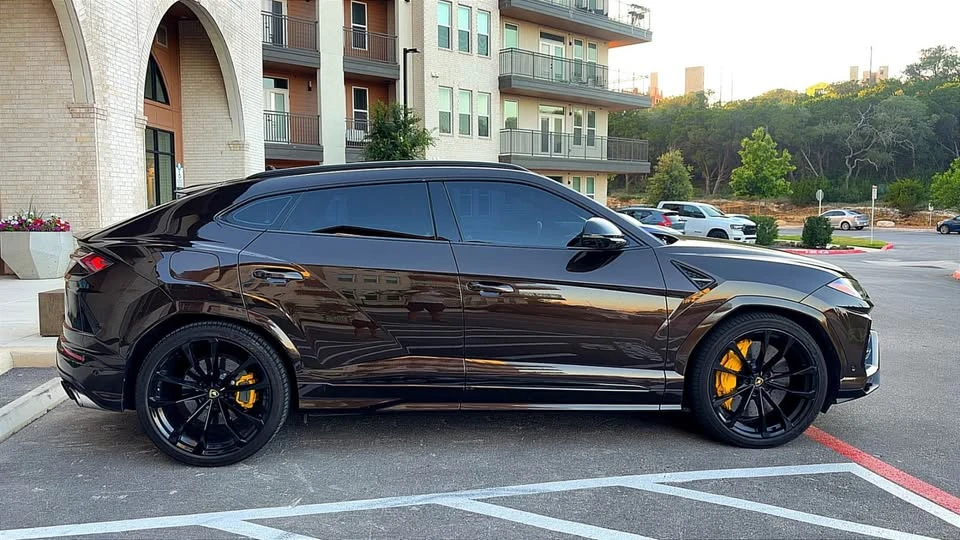 2020 Lamborghini Urus - Image 7 of 20