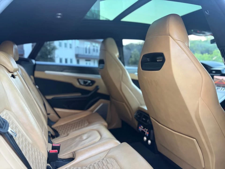 2020 Lamborghini Urus - Image 11 of 20