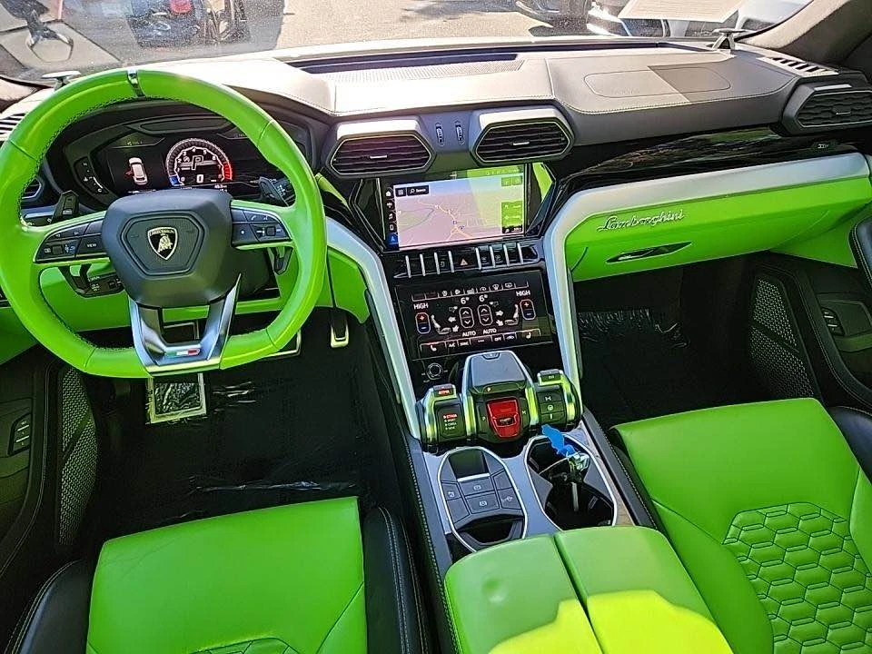 2020 Lamborghini Urus - Image 5 of 10