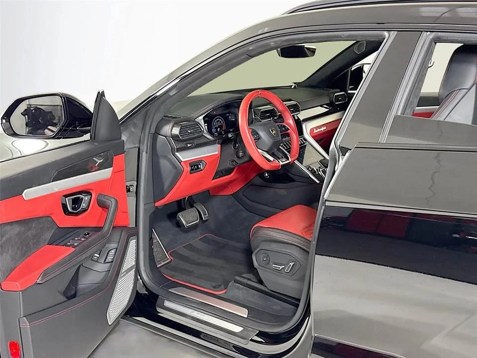 2020 Lamborghini Urus - Image 2 of 4