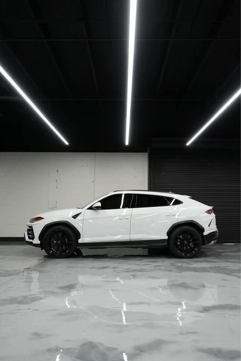2020 Lamborghini Urus - Image 3 of 20