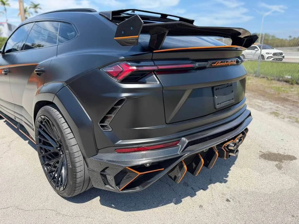 2020 Lamborghini Urus - Image 4 of 10