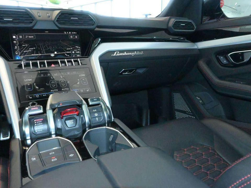 2020 Lamborghini Urus - Image 12 of 20