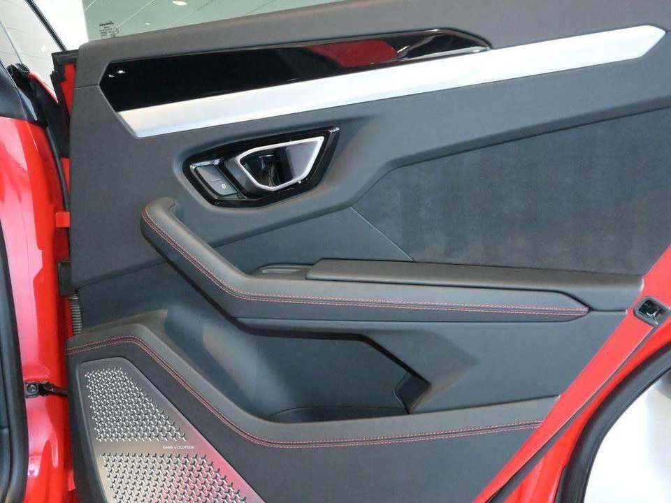 2020 Lamborghini Urus - Image 18 of 20